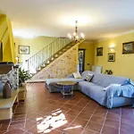 Pescheto With Private Pool Close To Lucca Pieve di Compito