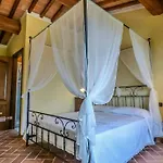 Pescheto With Private Pool Close To Lucca Pieve di Compito