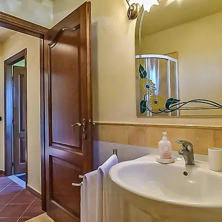Pescheto With Private Pool Close To Lucca