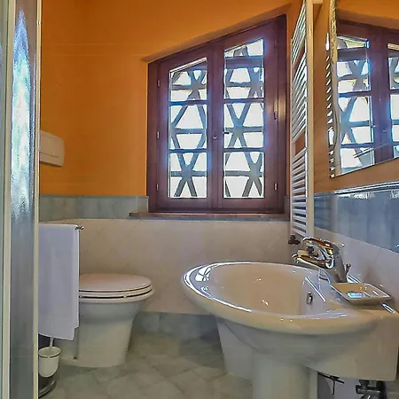 Pescheto With Private Pool Close To Lucca *