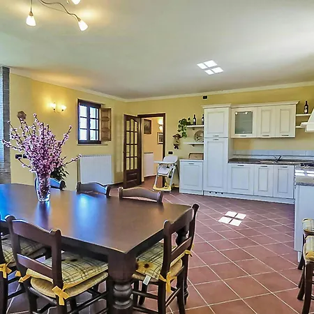Pescheto With Private Pool Close To Lucca *